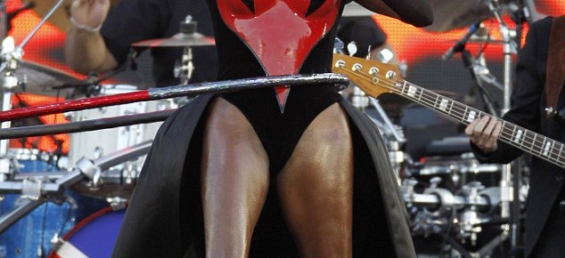 All hail the Queen